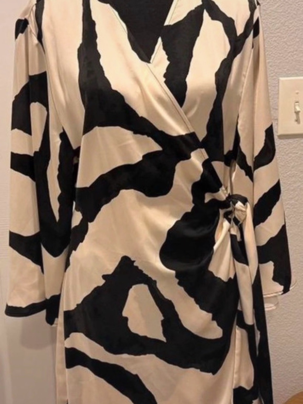 H&M Black and Cream Abstract Wrap Dress